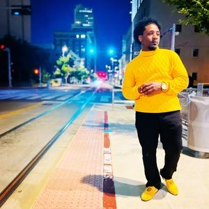 Meet your Posher, Christopher